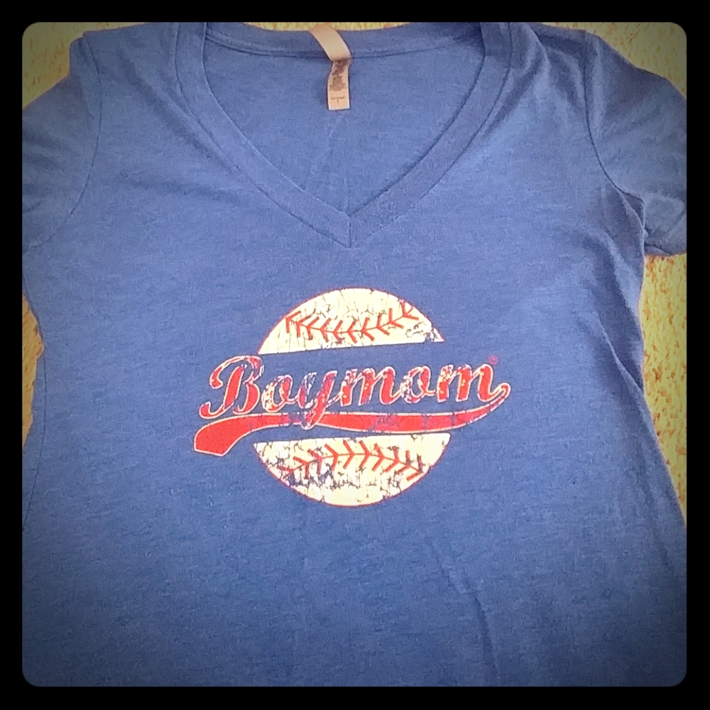 BoyMom Baseball v neck tee